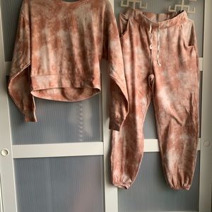 Shop Talulah dusty rose tie dye jogger set